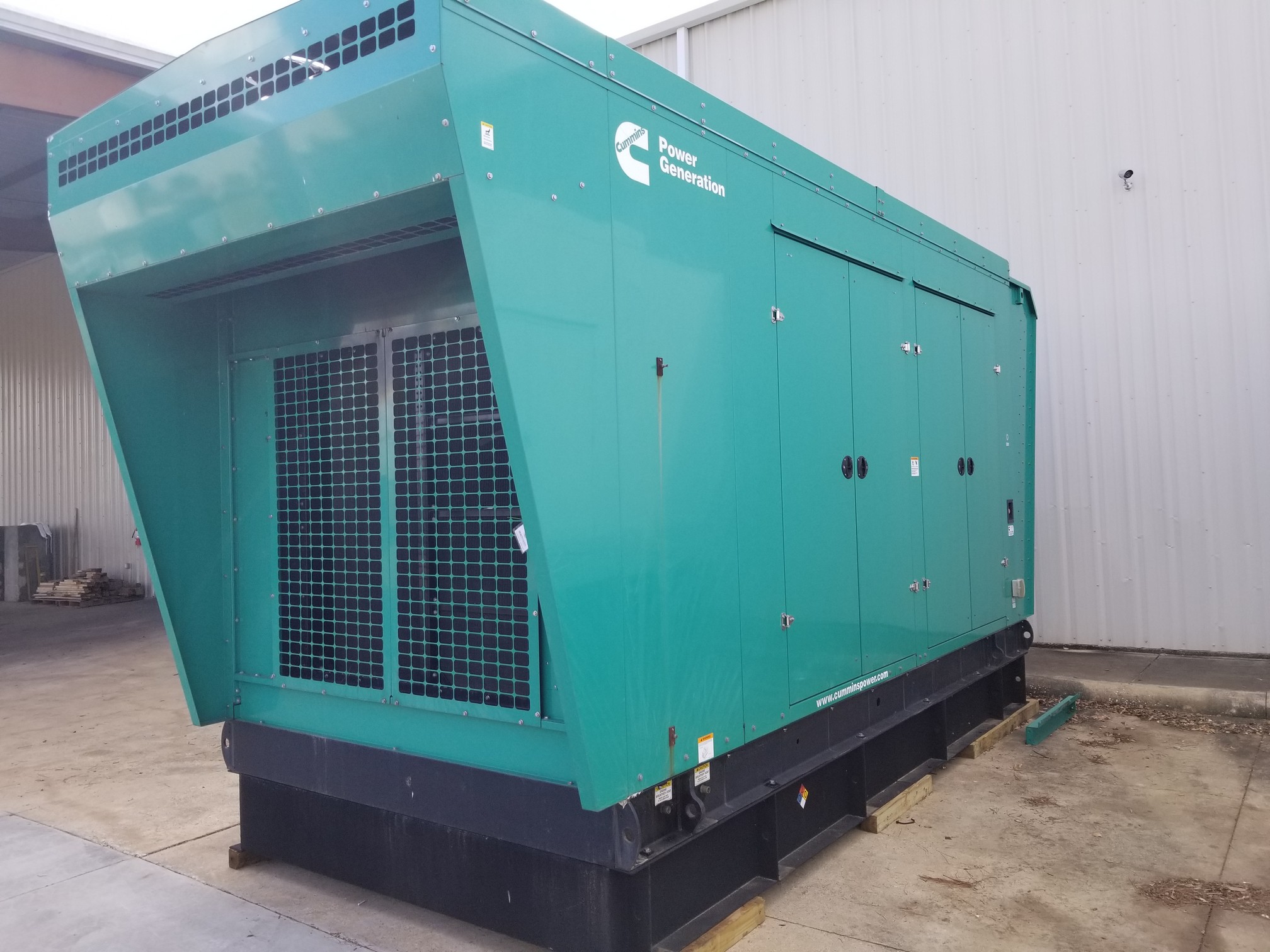 Cummins QSK23 800kW Generator (4) React Power Solutions