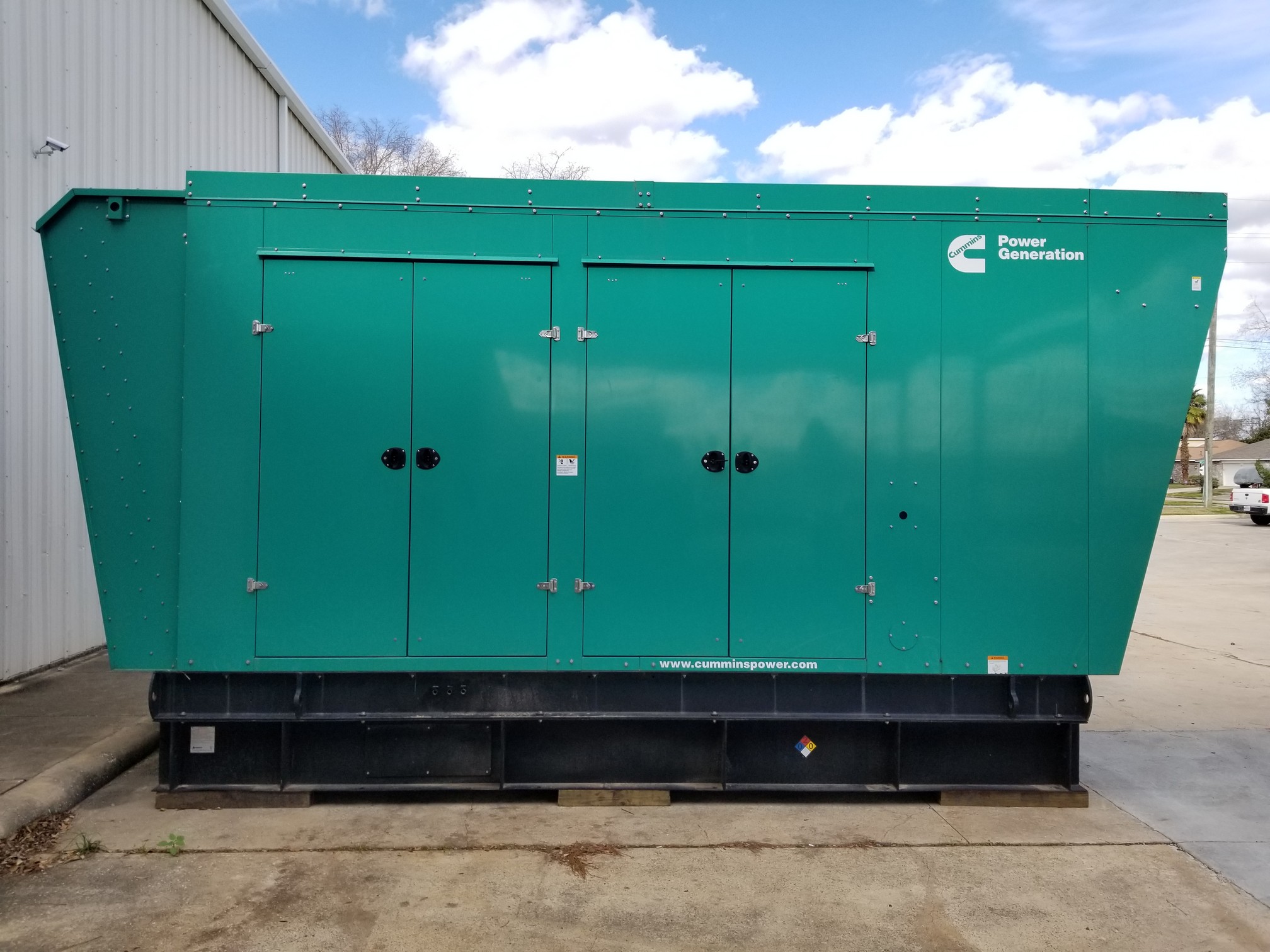 Like New Cummins DQCC Generator Set React Power Solutions