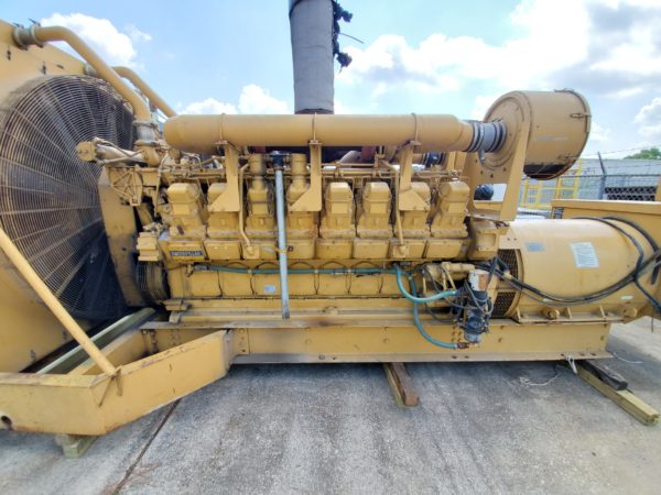 CAT  Generator Set  x