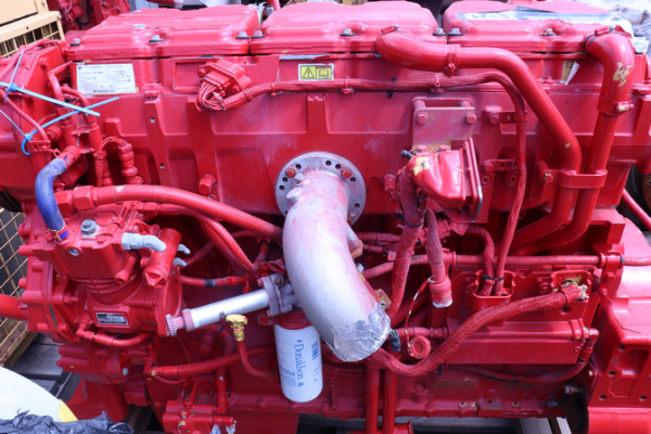 CAT C18 Engine (3)