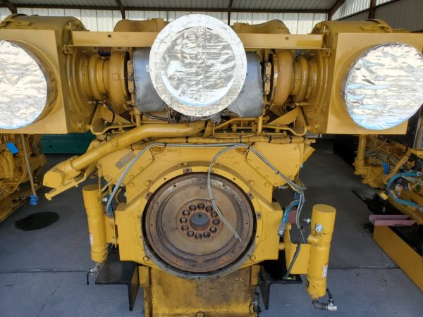 CAT B Marine Propulsion Engine  x