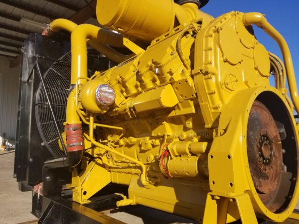 CAT C Engine  x