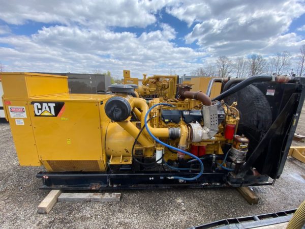 CAT C27 800kW (1)