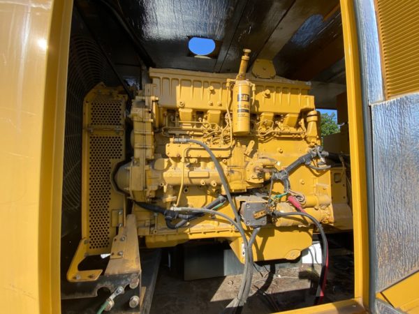 CAT  Generator  x