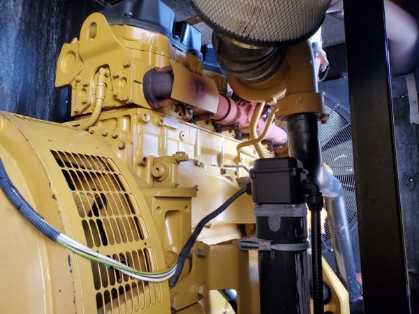 CAT  kW Generator Set  x