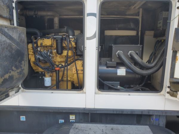 CAT XQ80P2 Generator (17)