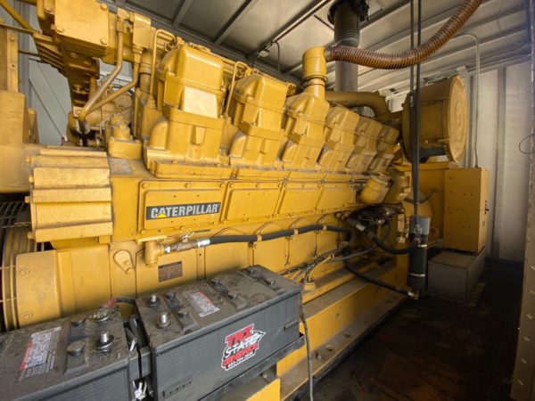 3512 1100kW Generator Set (11)