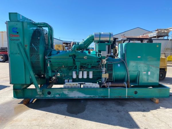 Cummins KTA38 1000kW Generator (1)