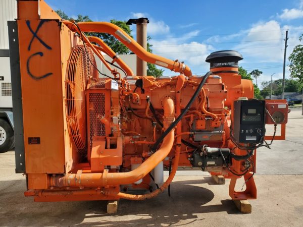CAT C Engine  x