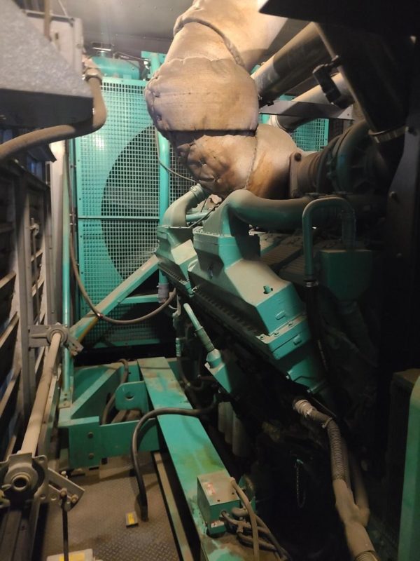 Cummins DQKC Generator Set  x