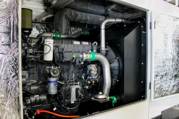 HiPower HDI350 Generator Set (4)