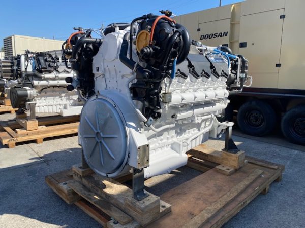 CAT C32 Marine Propulsion Engine 1800HP (6)