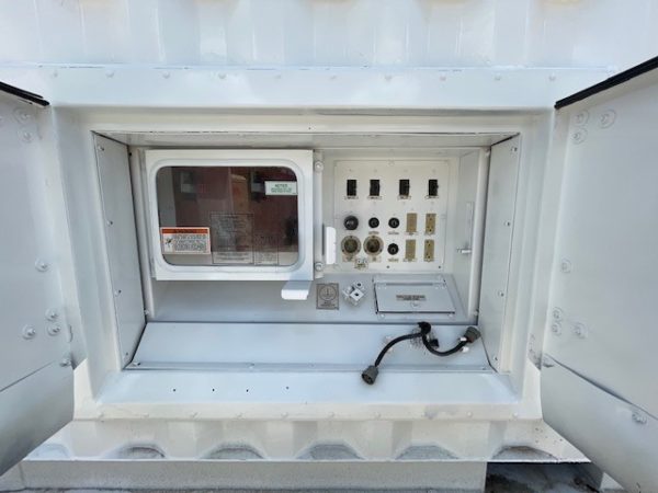 XQ V Generator Set  x