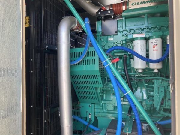 Cummins DQCB Generator Set  x