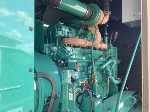 Cummins DQCB Generator Set  x