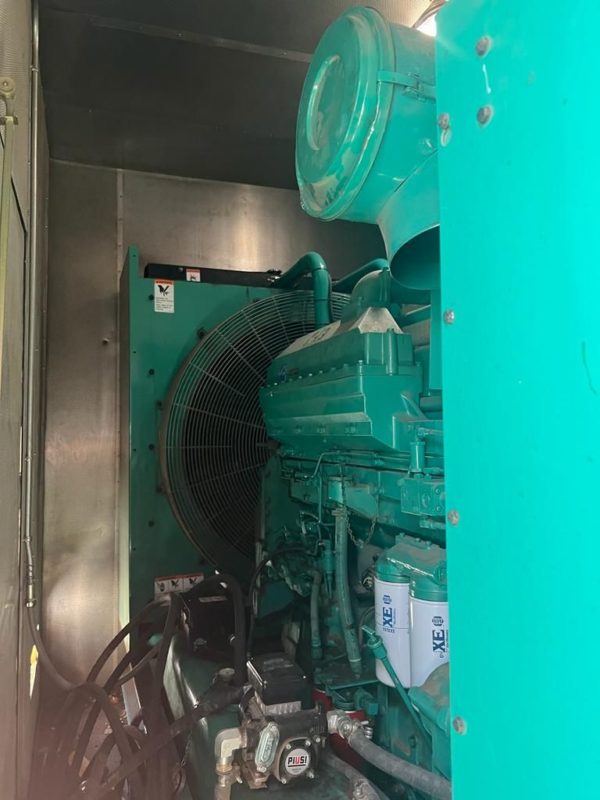 Cummins DFED KTA19 500kW Generator (7)