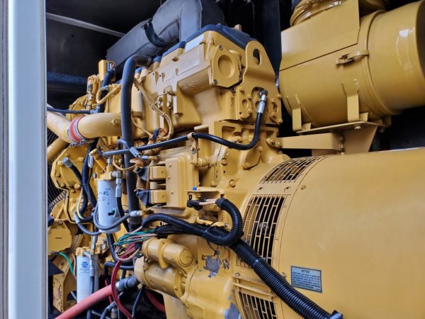 CAT XQ400 Generator Set (17)