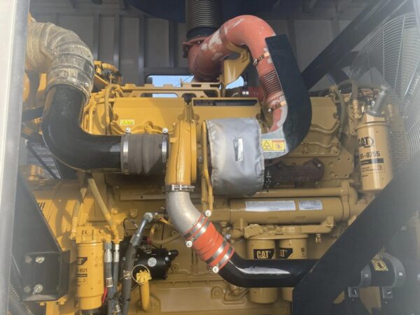CAT C32 Generator Set (7)