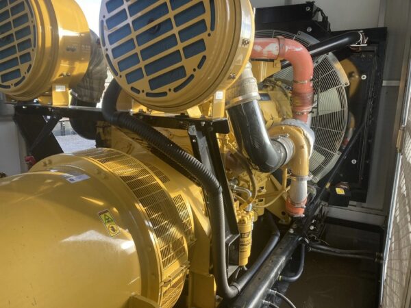 CAT C32 Generator Set (8)