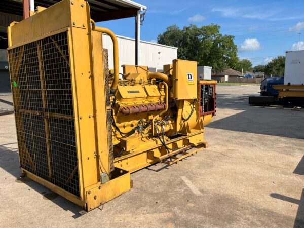 Caterpillar 3412 545kW Generator Set (16)