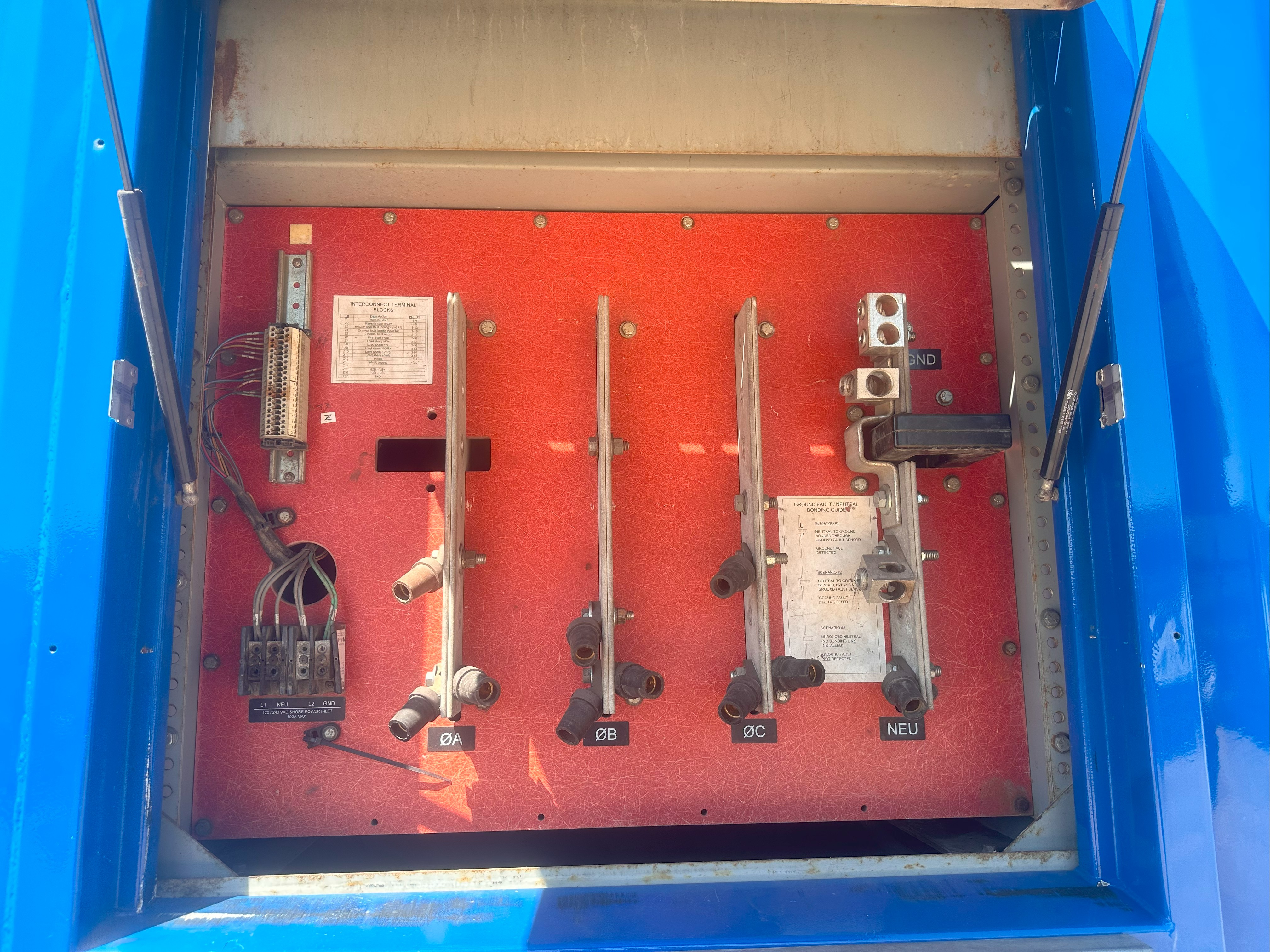 Cummins DQCC Generator Set  