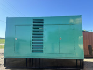 Cummins kW Generator Set x