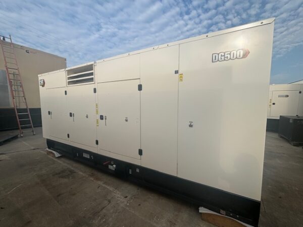 CAT DG500 Generator Set2