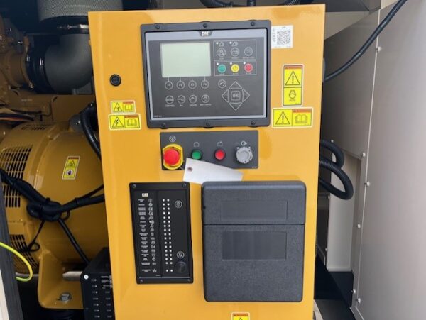 CAT DG500 Generator Set5