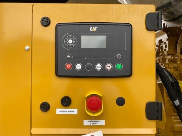 CAT C18 600kW Generator Set (3)